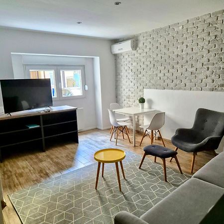 Home Apartmani I Sobe Osijek Zewnętrze zdjęcie