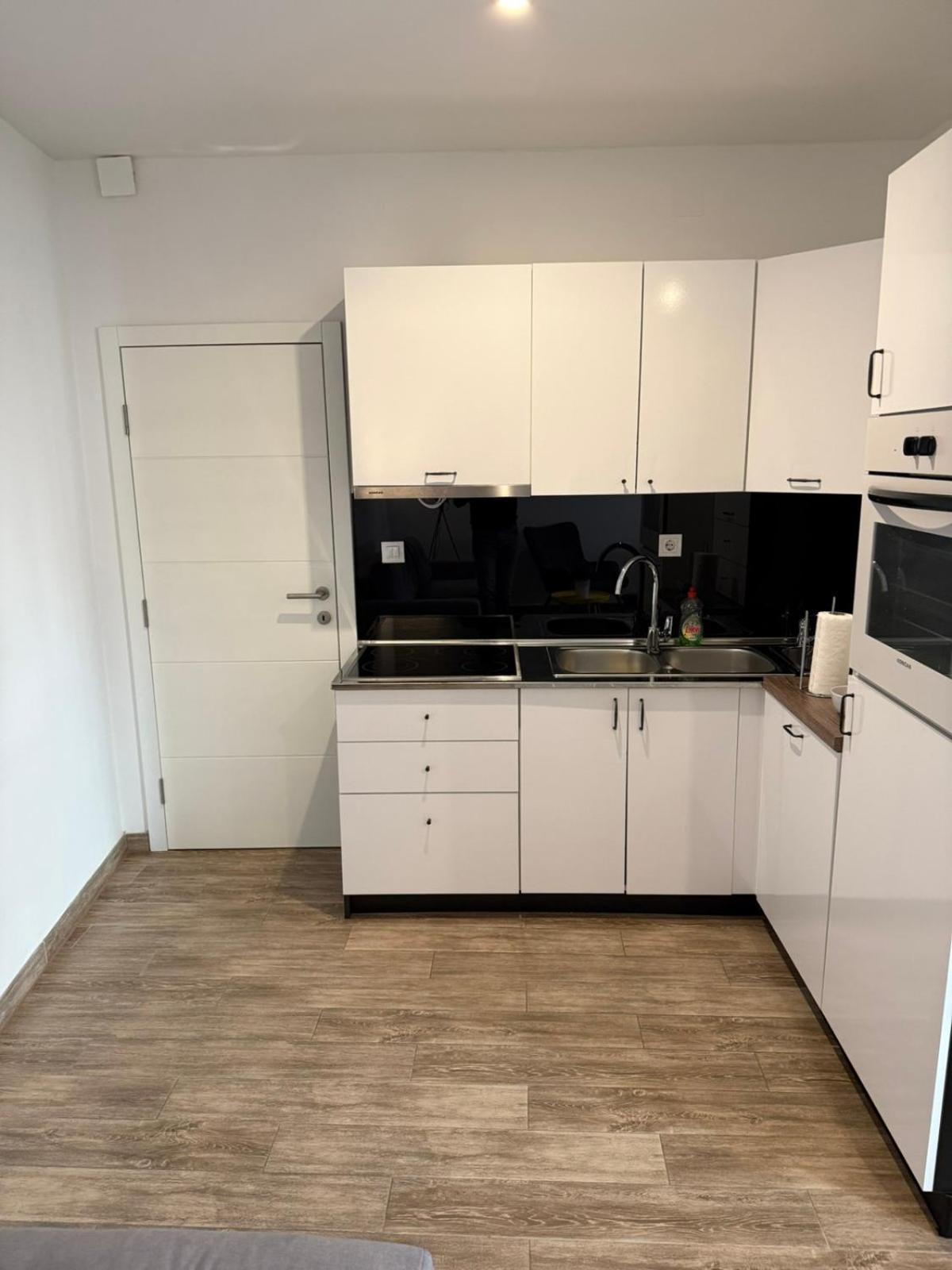 Home Apartmani I Sobe Osijek Zewnętrze zdjęcie