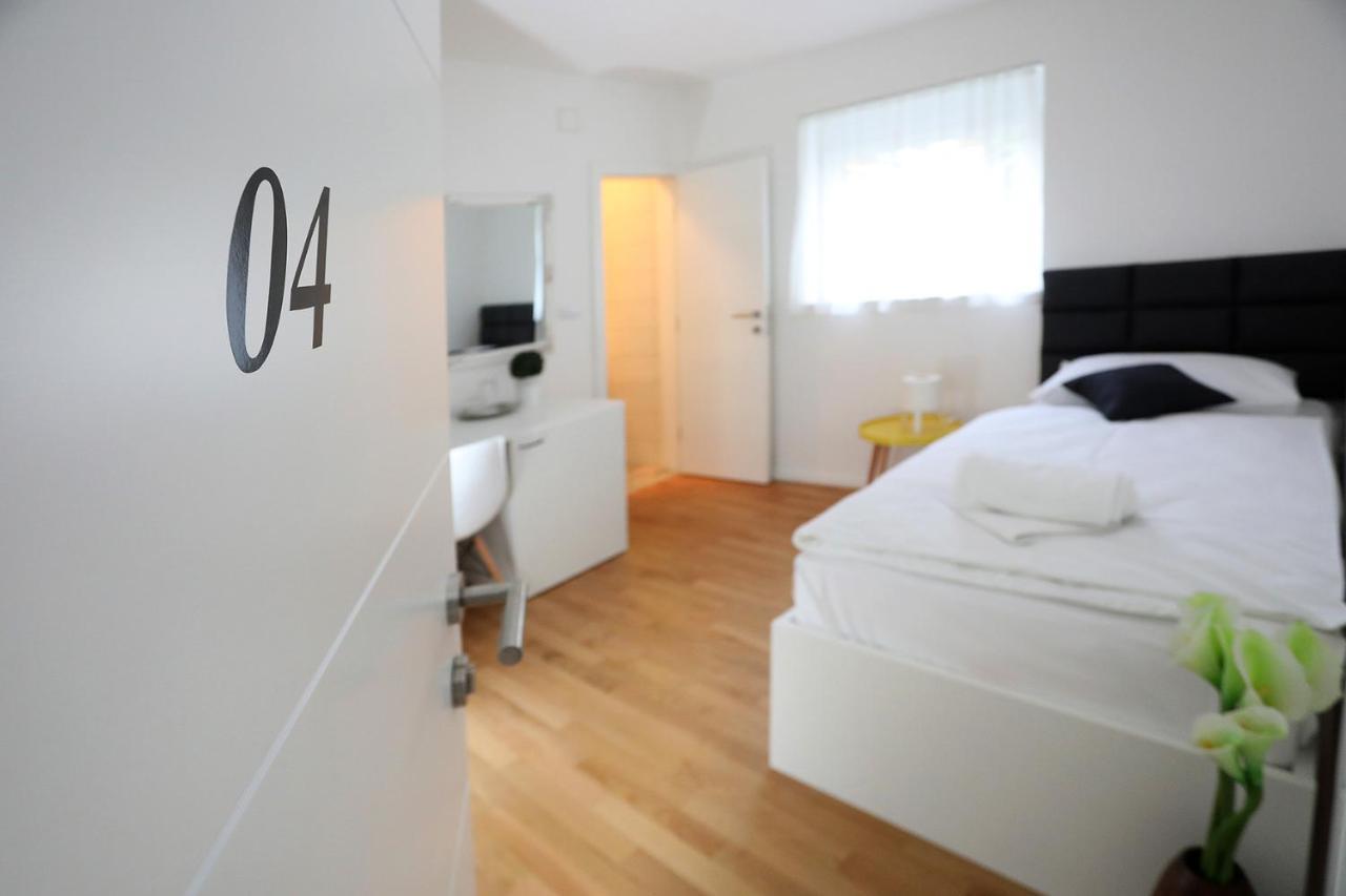 Home Apartmani I Sobe Osijek Zewnętrze zdjęcie
