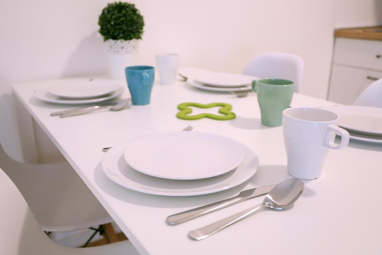 Home Apartmani I Sobe Osijek Zewnętrze zdjęcie